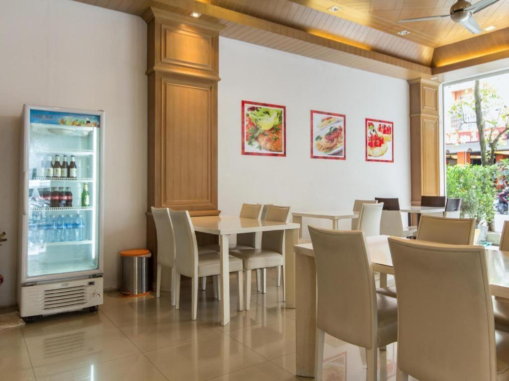 Patong Princess Hotel Exterior photo