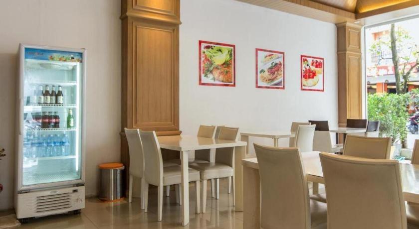 Patong Princess Hotel Exterior photo