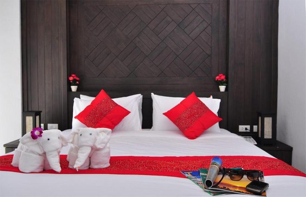 Patong Princess Hotel Exterior photo